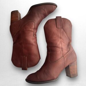 Born Crown Leather Calf Length Boots Distressed Brown 3” Block Heel Size 8